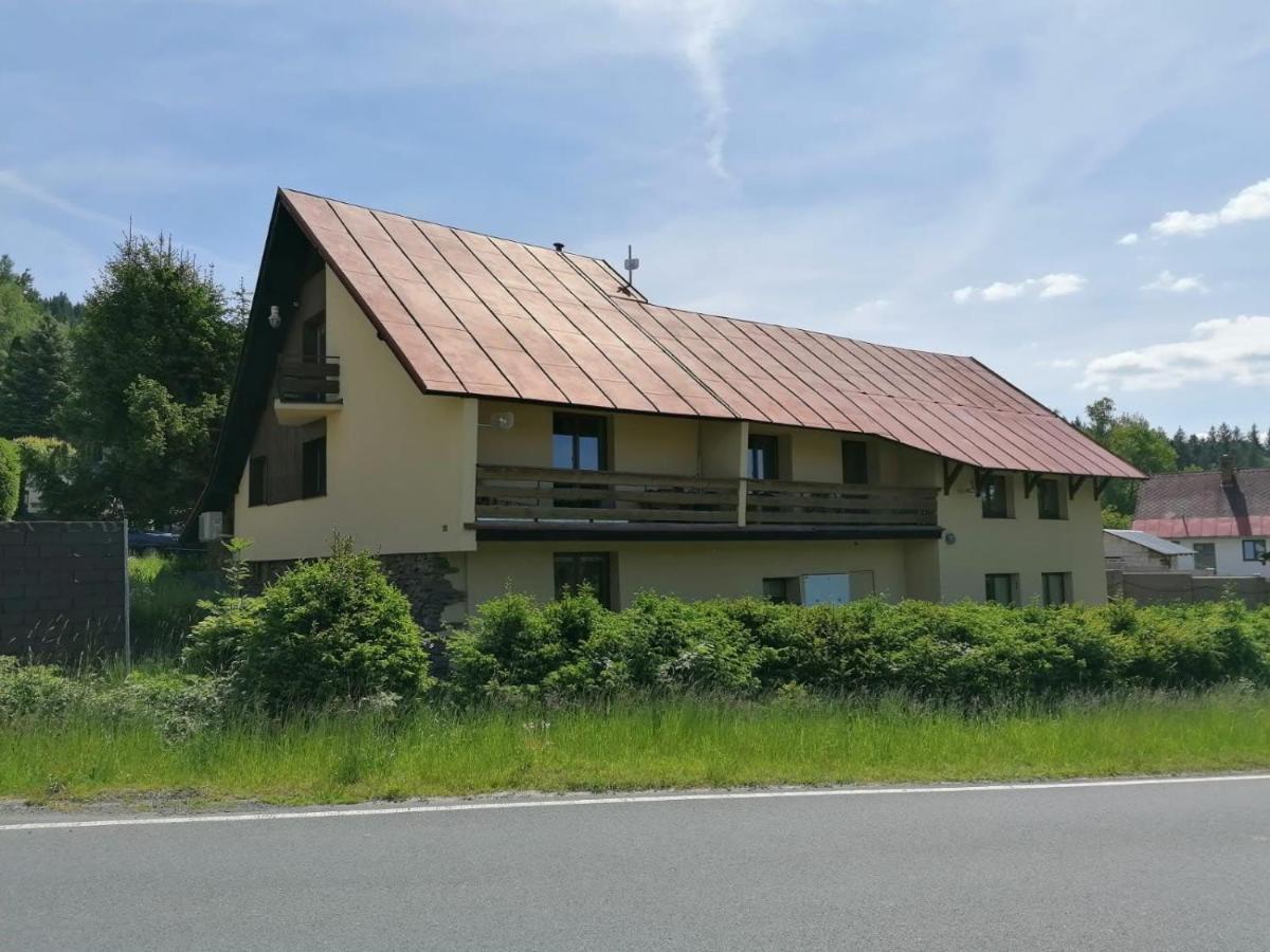Spicak - U Barabu Apartment Zelezna Ruda Exterior photo